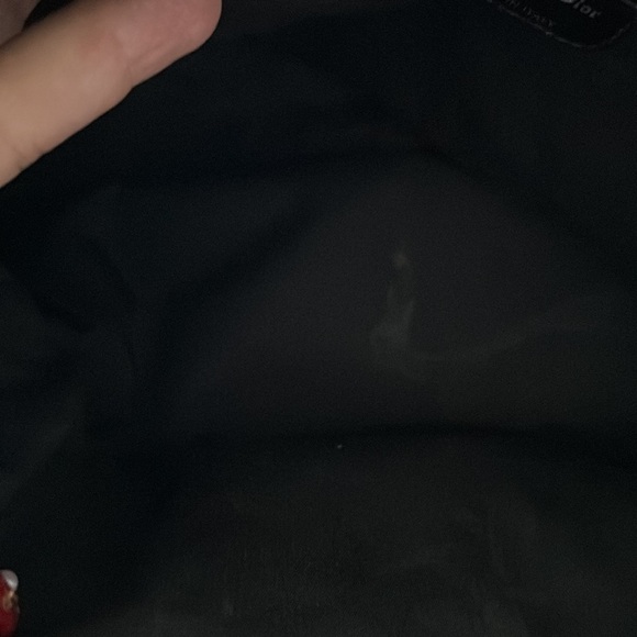 Christian Dior grommet bagPreloved has a few discoloration but not noticeable - Picture 7 of 9